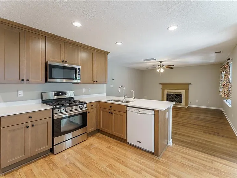 6535 Glen Pond Trce — Photo 15