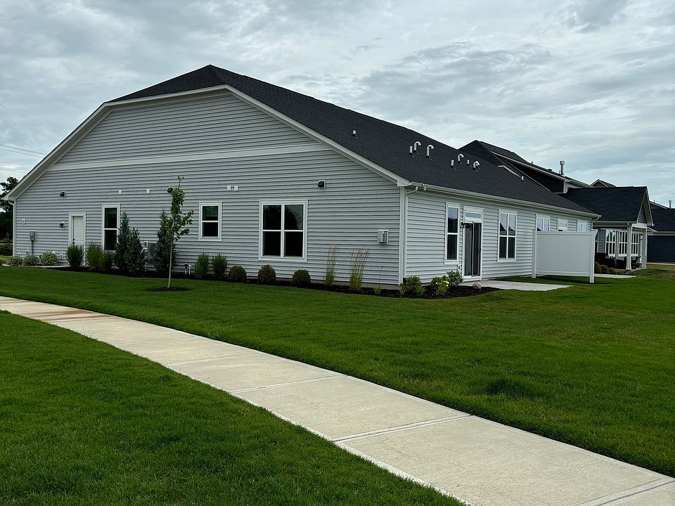 2nd image of 782 Weldon Way