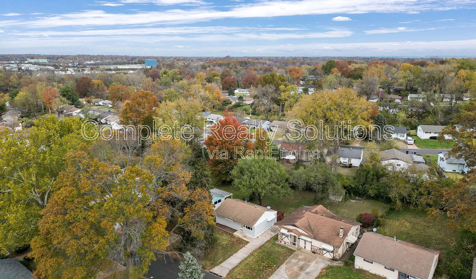 3 bed, 2.0 bath, 1206 sqft, $1,200 — Photo 3