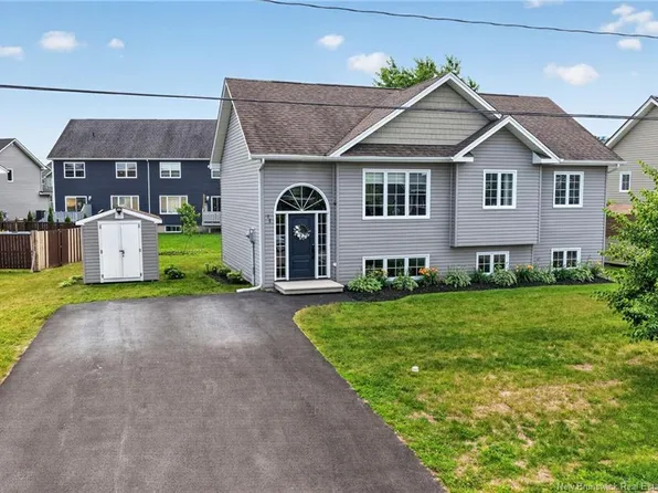 72 Crawford St, Moncton, NB E1G 5N2