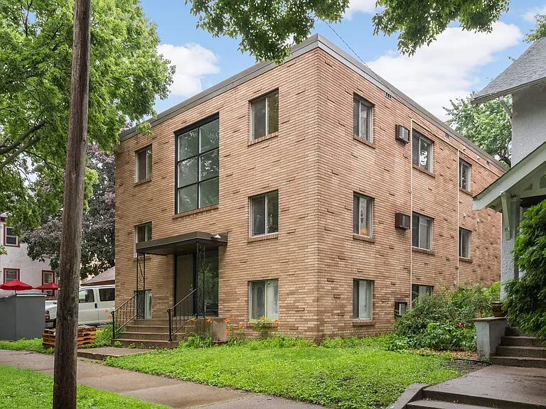 3115 Aldrich Ave S #202 — Photo 17
