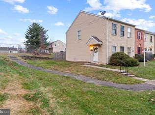 2115 N Anvil Ln, Temple Hills, MD 20748