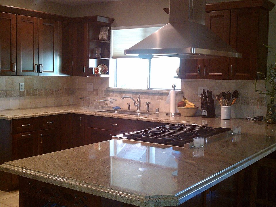 2nd image of 5071 Castille Way