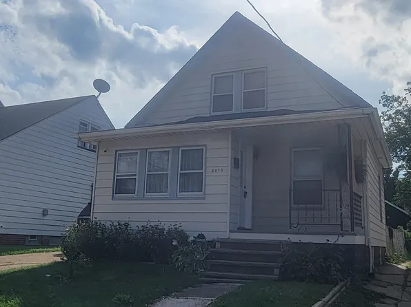 3270 W 122nd St, Cleveland, OH 44111
