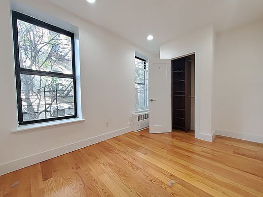 5th image of 273 W 150th St #2D