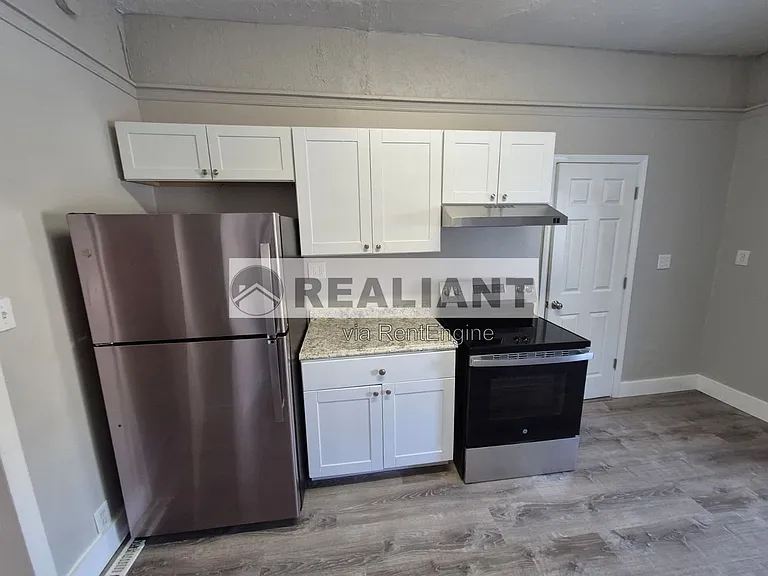 132 Evergreen Ave #1 — Photo 14