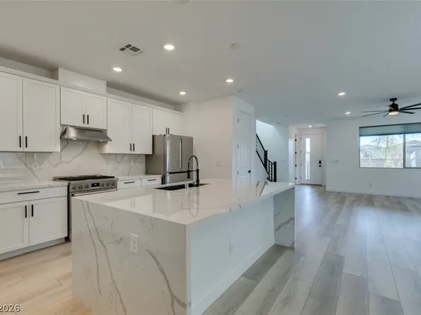 11537 Cedar Shore Ave, Las Vegas, NV 89138