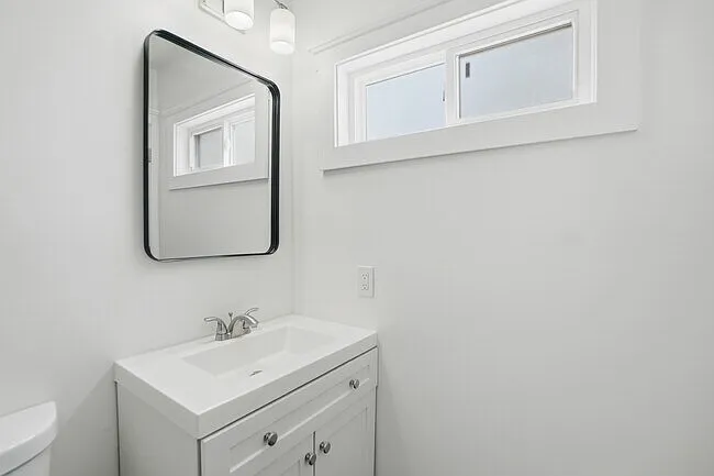 2210 Eureka Ter — Photo 27