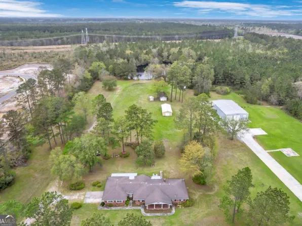 624 Blue Jay Rd, Rincon, GA 31326