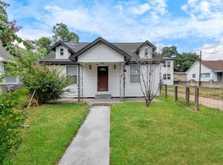 915 Eleanor St UNIT A, Houston, TX 77009