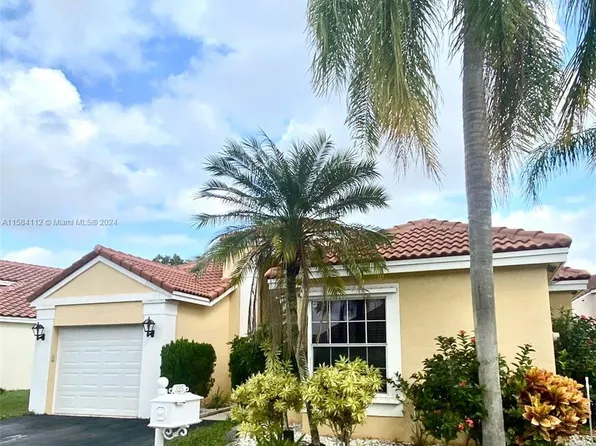 325 Somerset Way, Weston, FL 33326