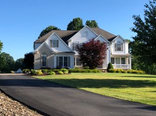 2281 Graybill Rd, Uniontown, OH 44685