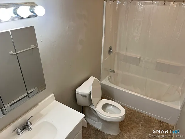 72 Colony St #3 — Photo 12