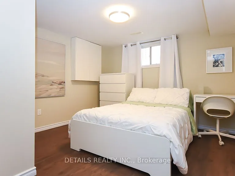 2151 Lambeth Walk #B — Photo 18