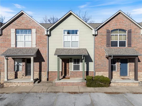 2212 Karrington Rdg APT D, Springdale, AR 72762