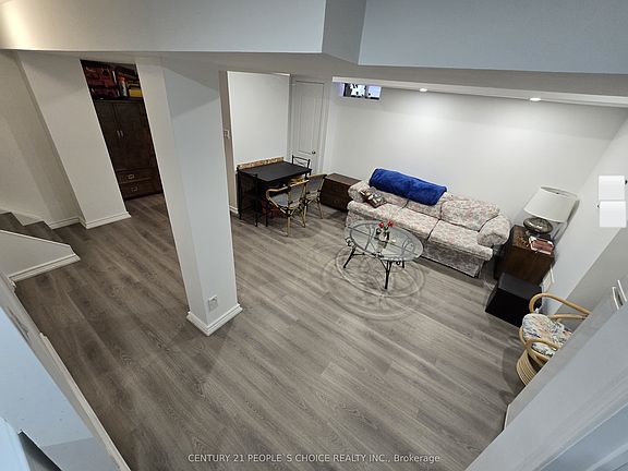 5th image of 4842 Rosebush Rd #Basement