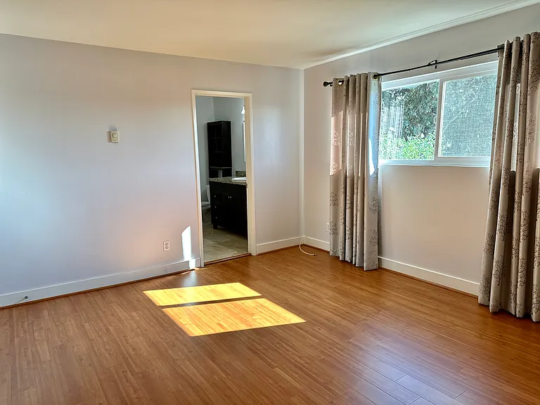 2884 Sawtelle Blvd #113 — Photo 9