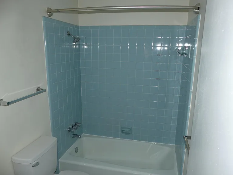 80 Princetlonia Dr #4 — Photo 15