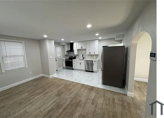1634 Thetford Rd — Photo 15