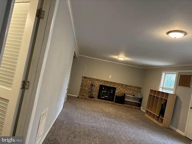1404 Morningside Dr — Photo 7