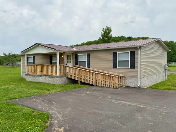 5166 New Harmony Rd, Hartsville, TN 37074