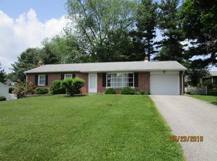 2 Singer Rd, New Freedom, PA 17349