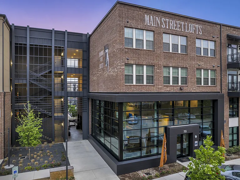 Main Street Lofts — Photo 64
