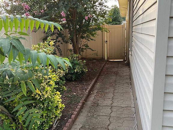4th image of 507 Walker Ave