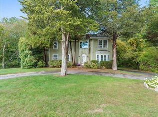 37 Wagner Rd, Westerly, RI 02891