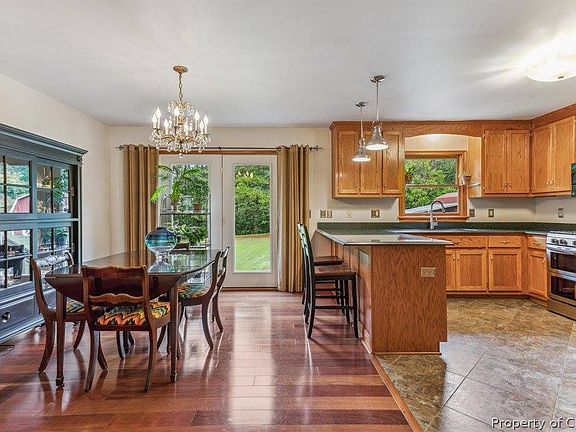3rd image of 5394 Millwood Dr