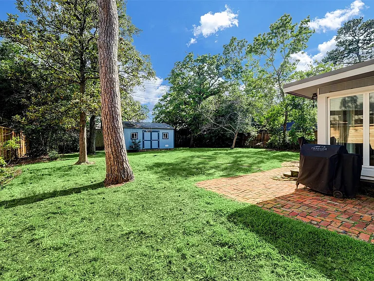 713 Sue Barnett Dr — Photo 27