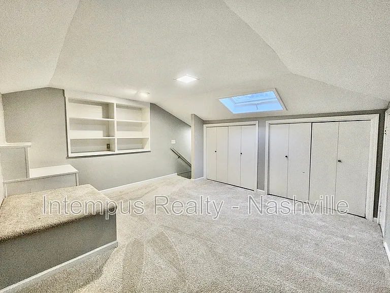 8124 Devens Dr — Photo 34