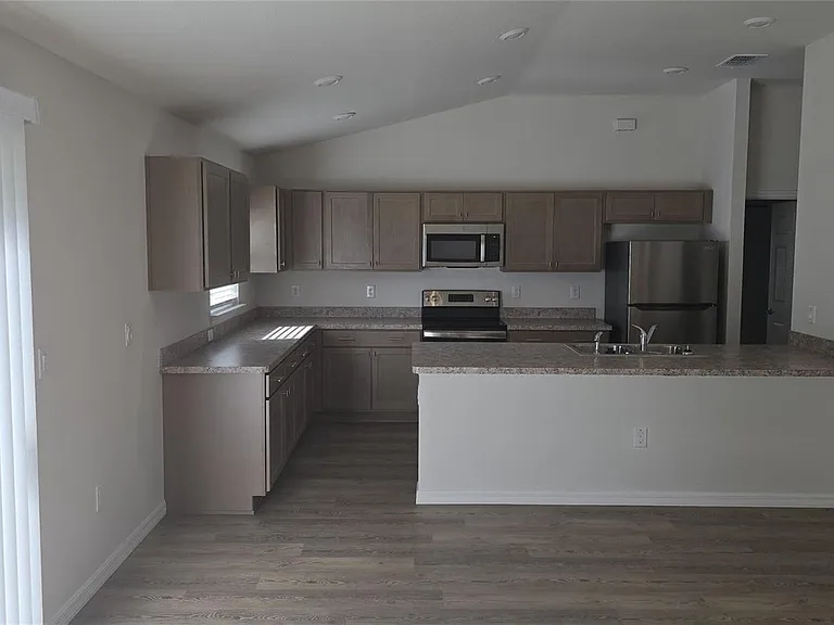 8398 SW 138th Pl — Photo 13