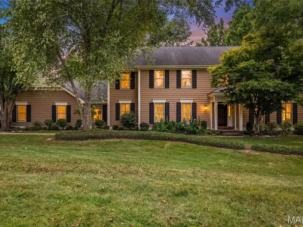 13314 Tree Top View Ct, Saint Louis, MO 63141