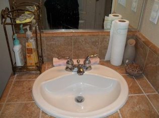 4014 W Clinton Ave, Visalia, CA 93291