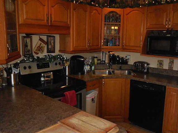 4th image of 816 Plumwood Dr