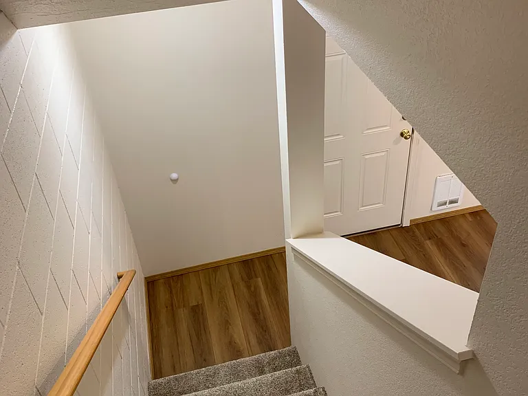 436 Holbrook Ln #C — Photo 13