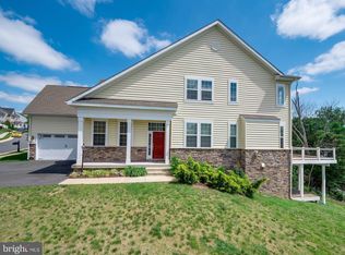 20922 Ashburn Heights Dr, Ashburn, VA 20148