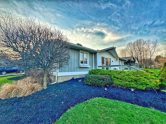 3rd image of 1137 Apple Valley Dr