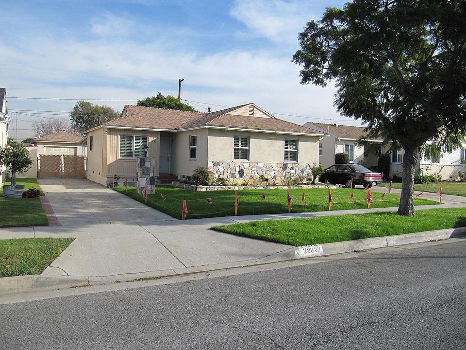1st image of 22928 Petroleum Ave