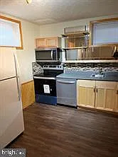 1 bed, 1.0 bath, 1000 sqft, $1,550 — Photo 2