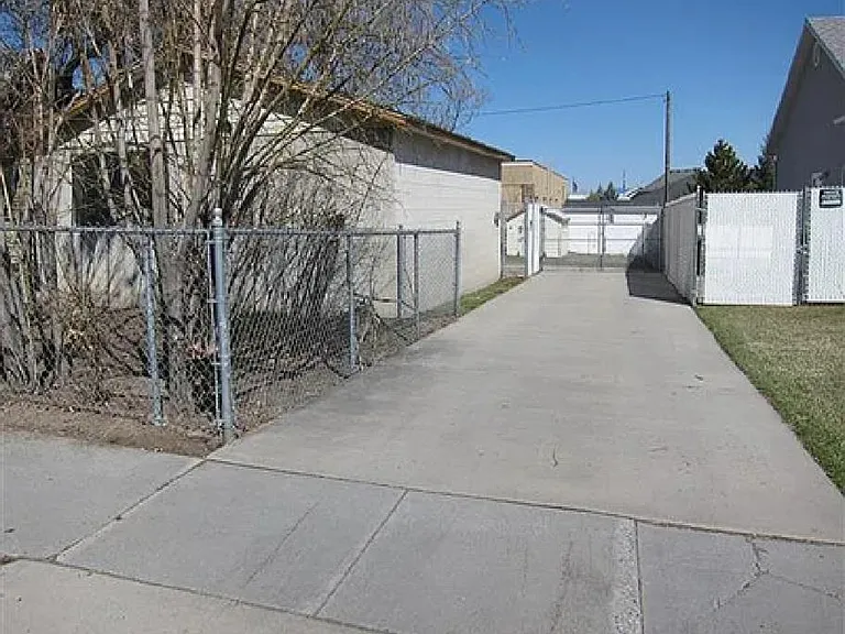 6401 S Redwood Rd — Photo 13