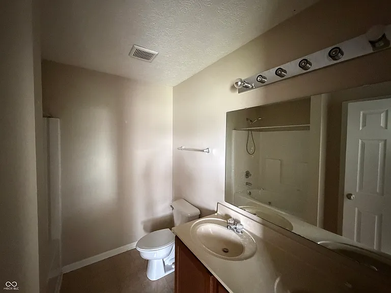 2424 Boyer Ln — Photo 42