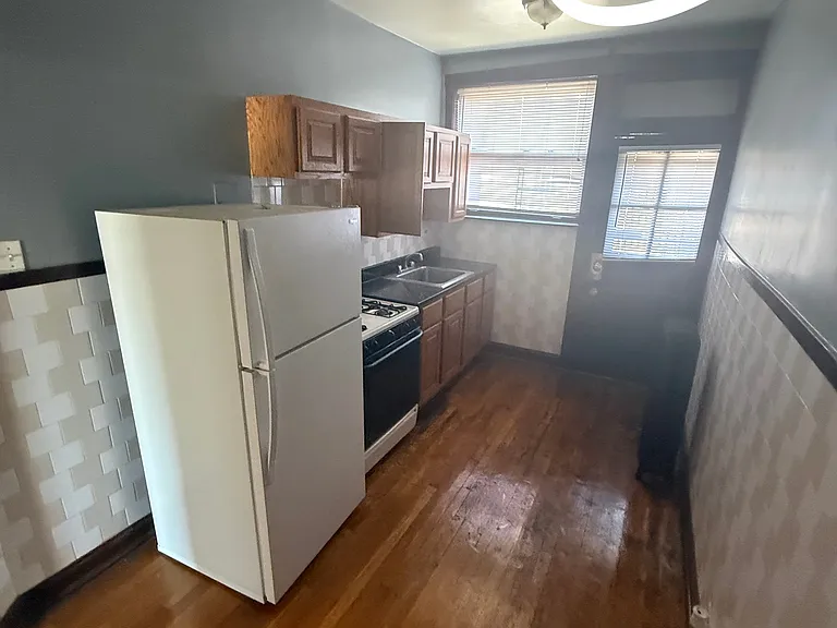 4300 N Pulaski Rd #4006-3G — Photo 5