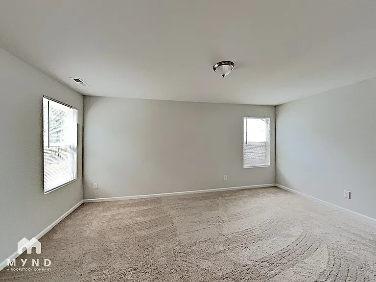 126 Forest Bend Way — Photo 7