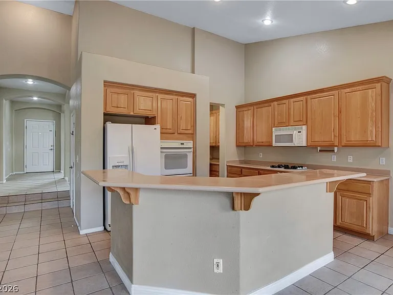 2294 Tedesca Dr — Photo 7