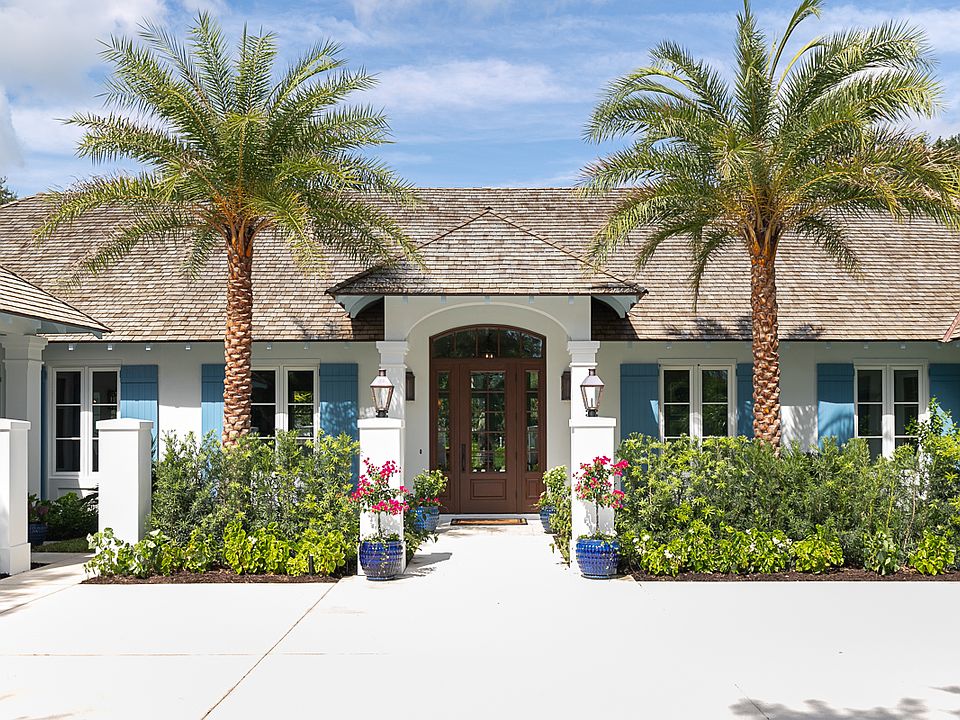 1st image of 361 Sea Oak Dr