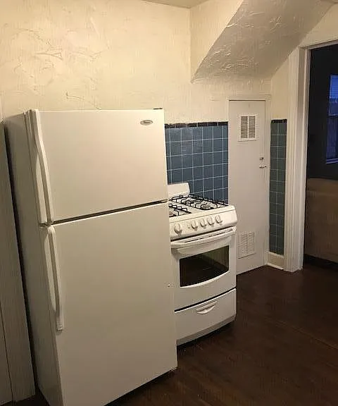 3005 Bridge Ave #3 — Photo 9