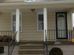 14813 Pearl St, Southgate, MI 48195