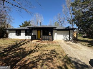 95 Grove Creek Dr, Locust Grove, GA 30248